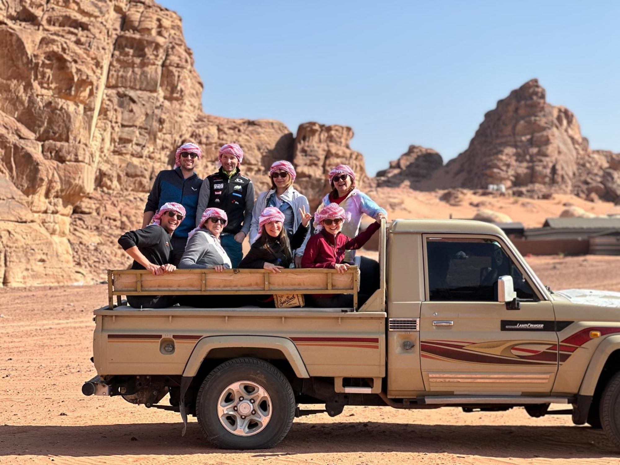 Wadi Rum Sunset Camp Exterior photo